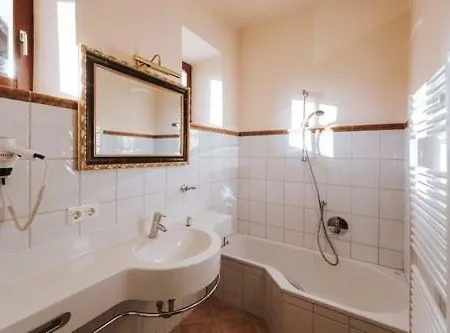 Landhaus Mooi Hotel 2*